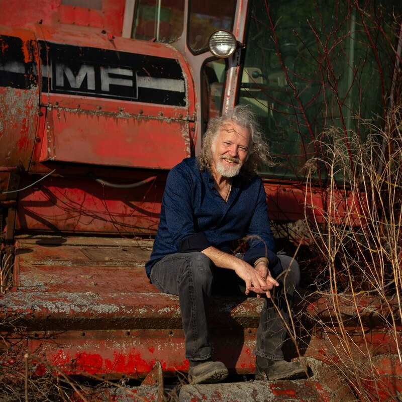 On the Farm photo by Viktor Radics